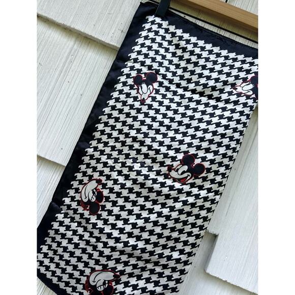 Disney‎ Mickey Mouse Houndstooth Black White Scarf Handkerchief Authentic - Picture 5 of 6